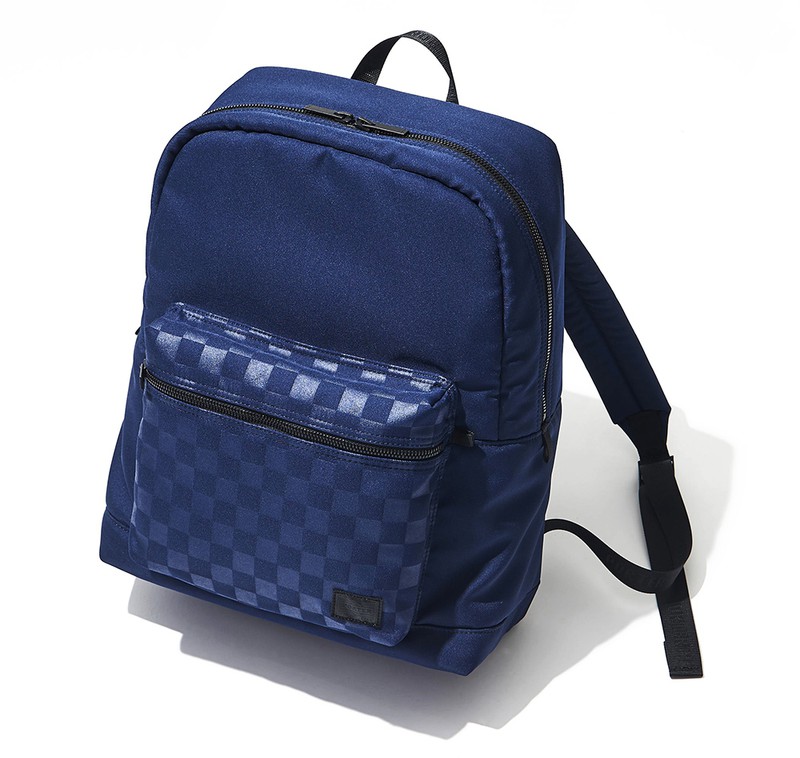 デイパック2万5000円/ポーター(吉田)