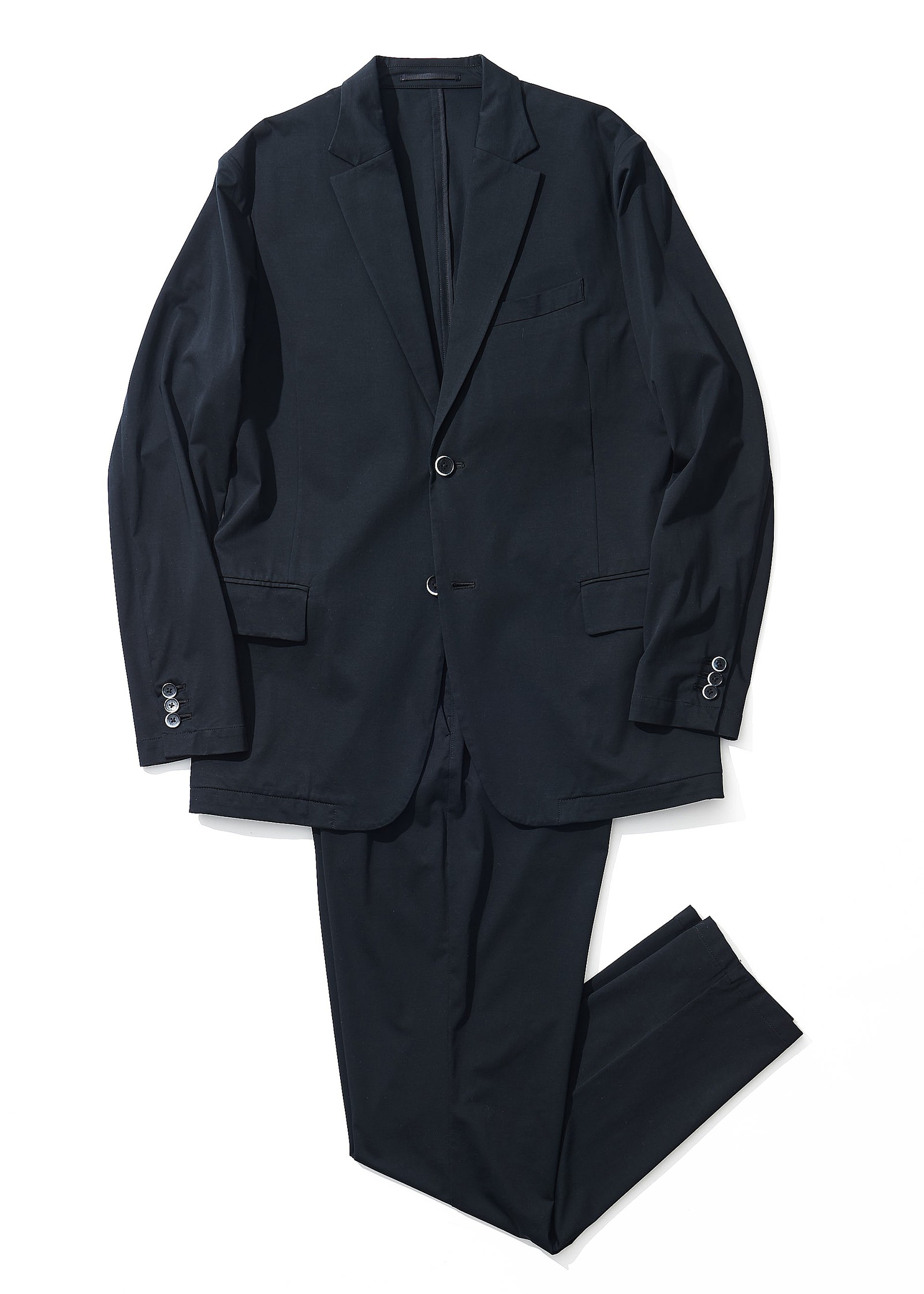 ▲ ジャケット5万2000円、パンツ2万6000円/ともにソリード(タトラスインターナショナル)