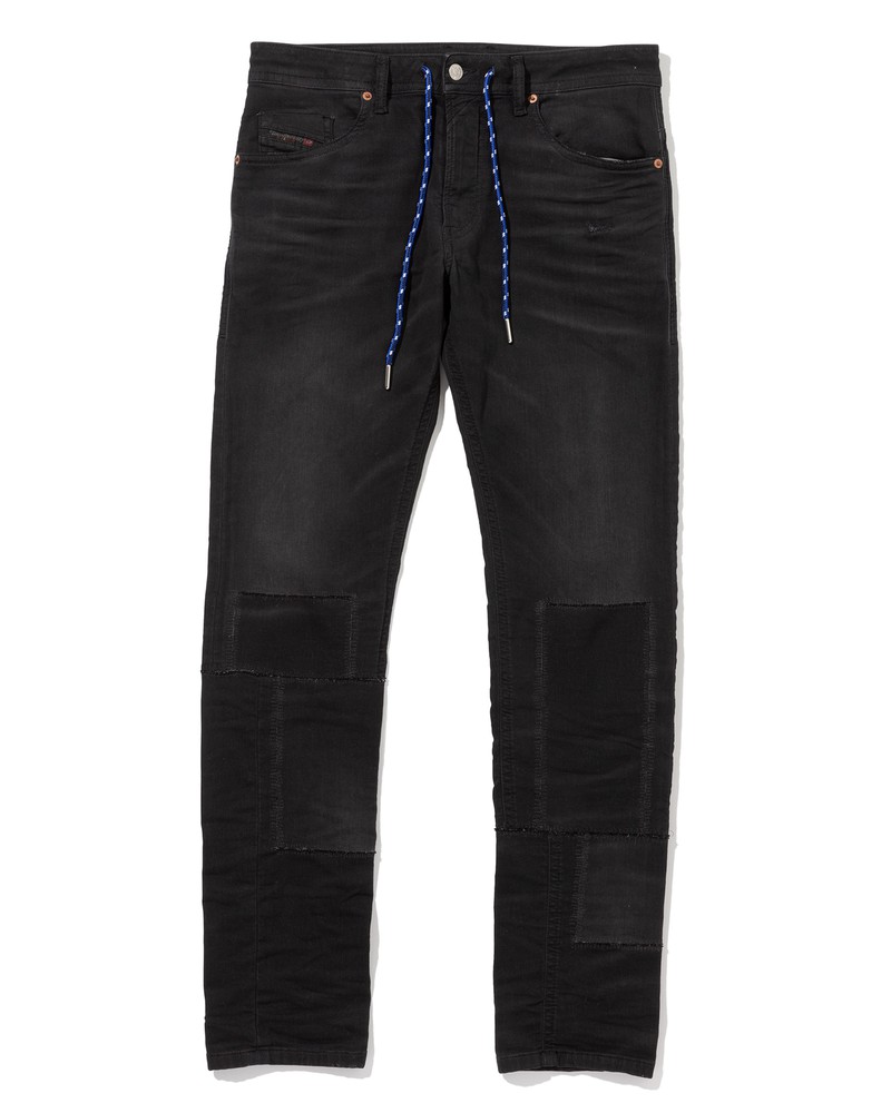 デニム4万8000円/ディーゼル(ディーゼル ジャパン)