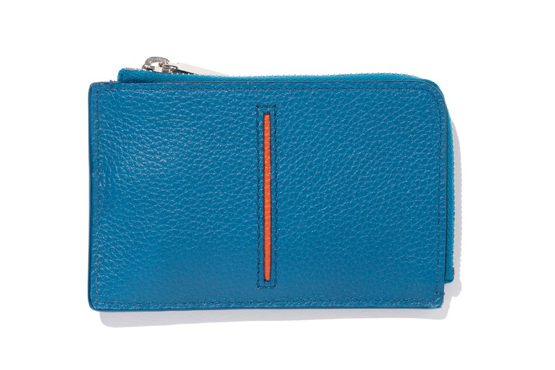 トッズのフラグメントケース