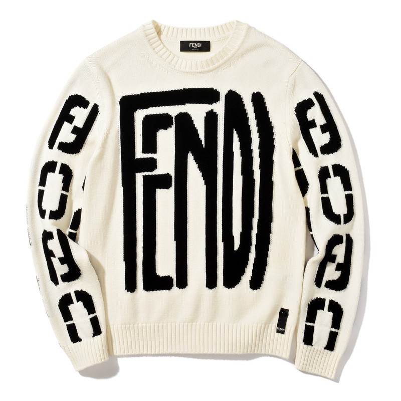 ▲8万7000円/フェンディ(フェンディ ジャパン)