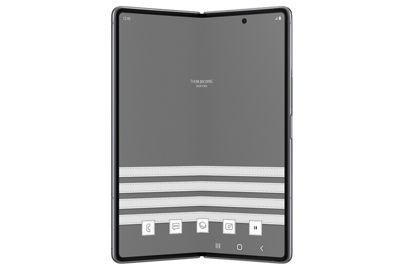 前回即完！ 「トム ブラウン」のスマホが今なら買えるかも！？ | 編集