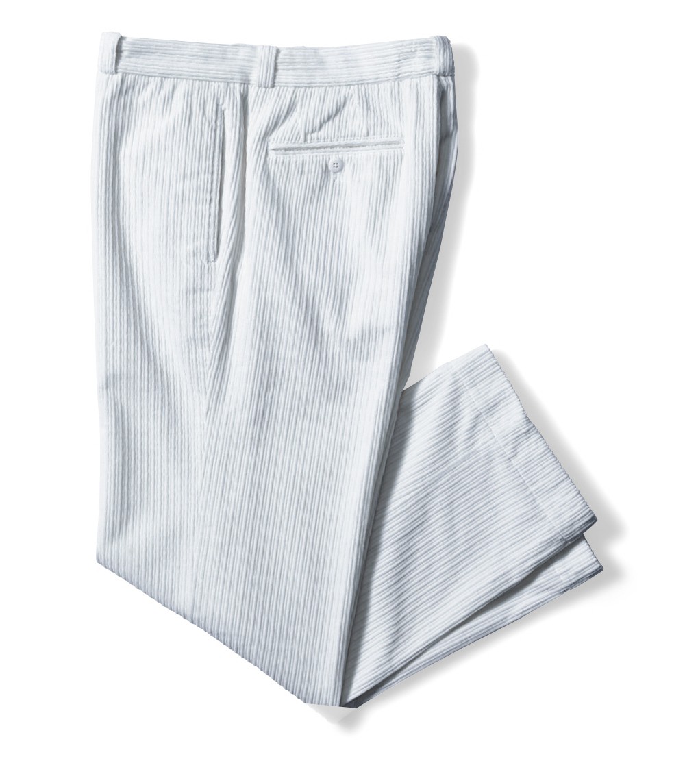 パンツ3万7000円/ピーティー トリノ(PT JAPAN)