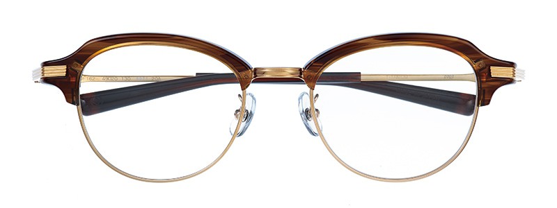 フォーナインズ