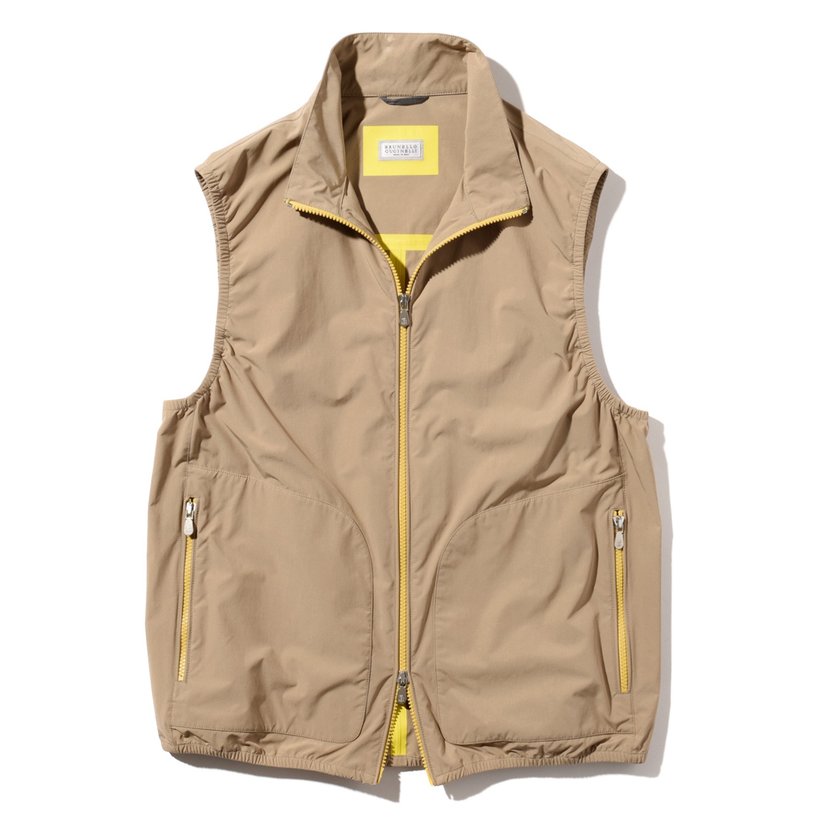 ベスト14万5000円/ブルネロ クチネリ(ブルネロ クチネリ ジャパン)