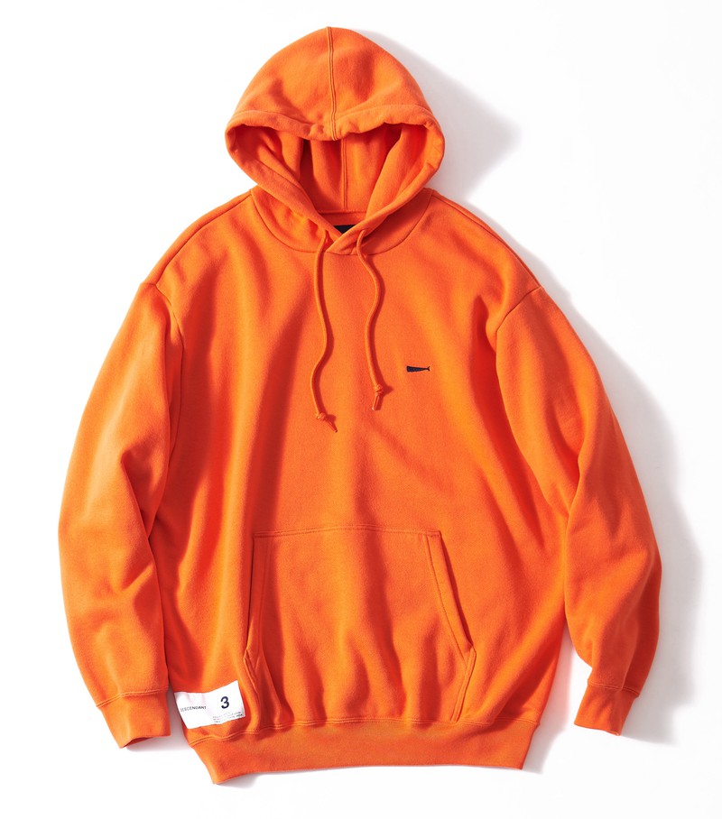 ▲ パーカ2万1000円/ディセンダント