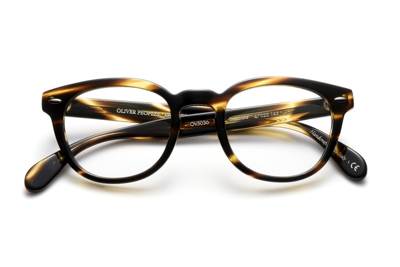 ▲ 3万800円/オリバーピープルズ(ルックスオティカジャパン カスタマーサービス)