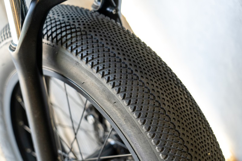 ▲ 「MATE. X（Subdued Black）」33万円～／MATE.BIKE
