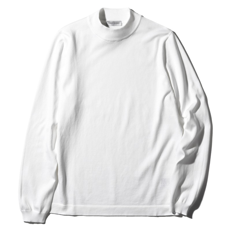 モックネックニット▲ 2万3100円/グランサッソ(伊勢丹新宿店)