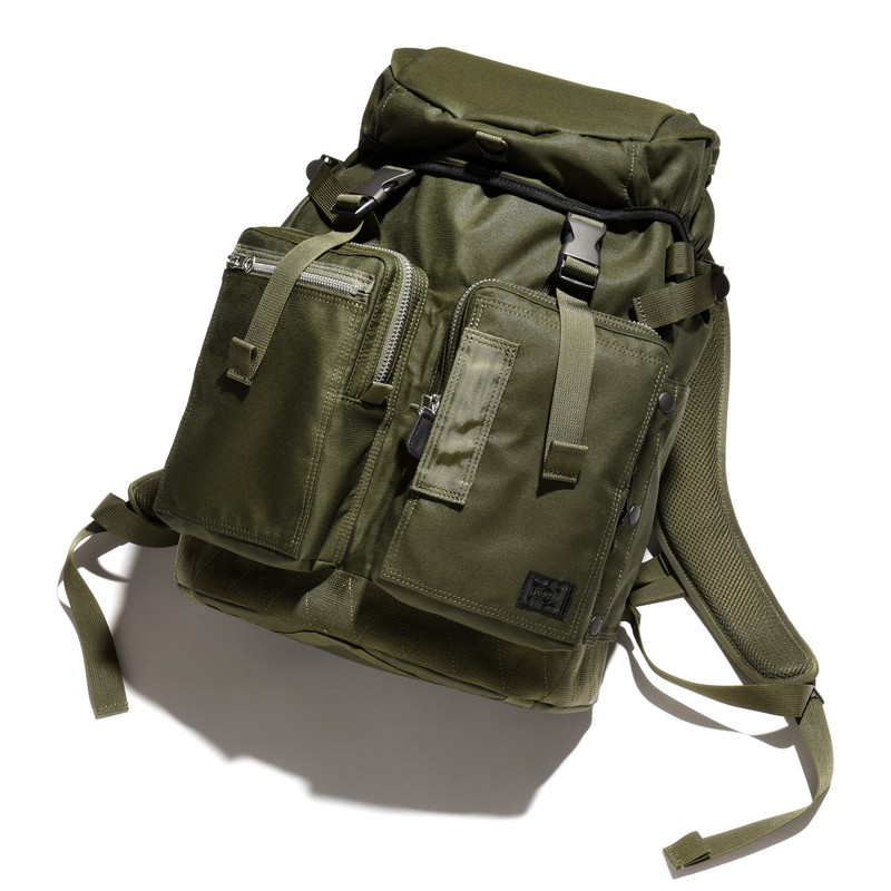 バックパック▲ ［W29×H41×D16cm］6万7650円／ポーター（吉田）