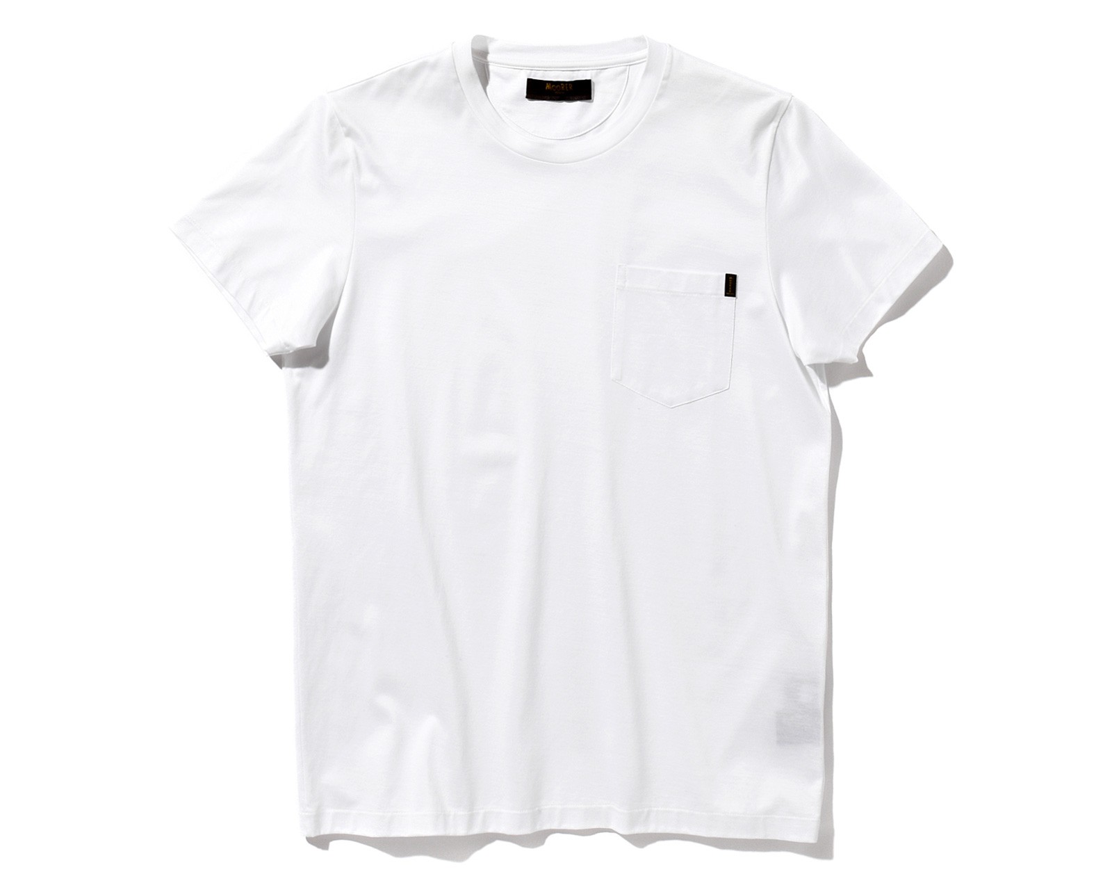 Tシャツ▲ 4万1800円/ムーレー(コロネット)