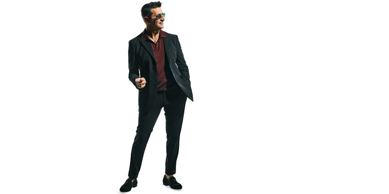 TRAIANO スーツ(ジャケットパンツ)44 ビジネスから就活まで】はっ水 紺