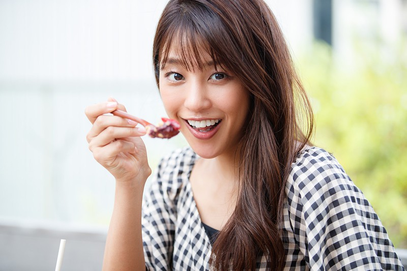 岡副麻希
