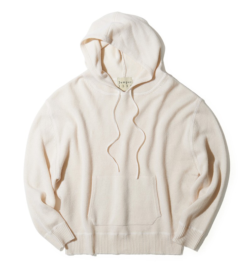 パーカ5万3900円/ジャンパー1234(エストネーション)