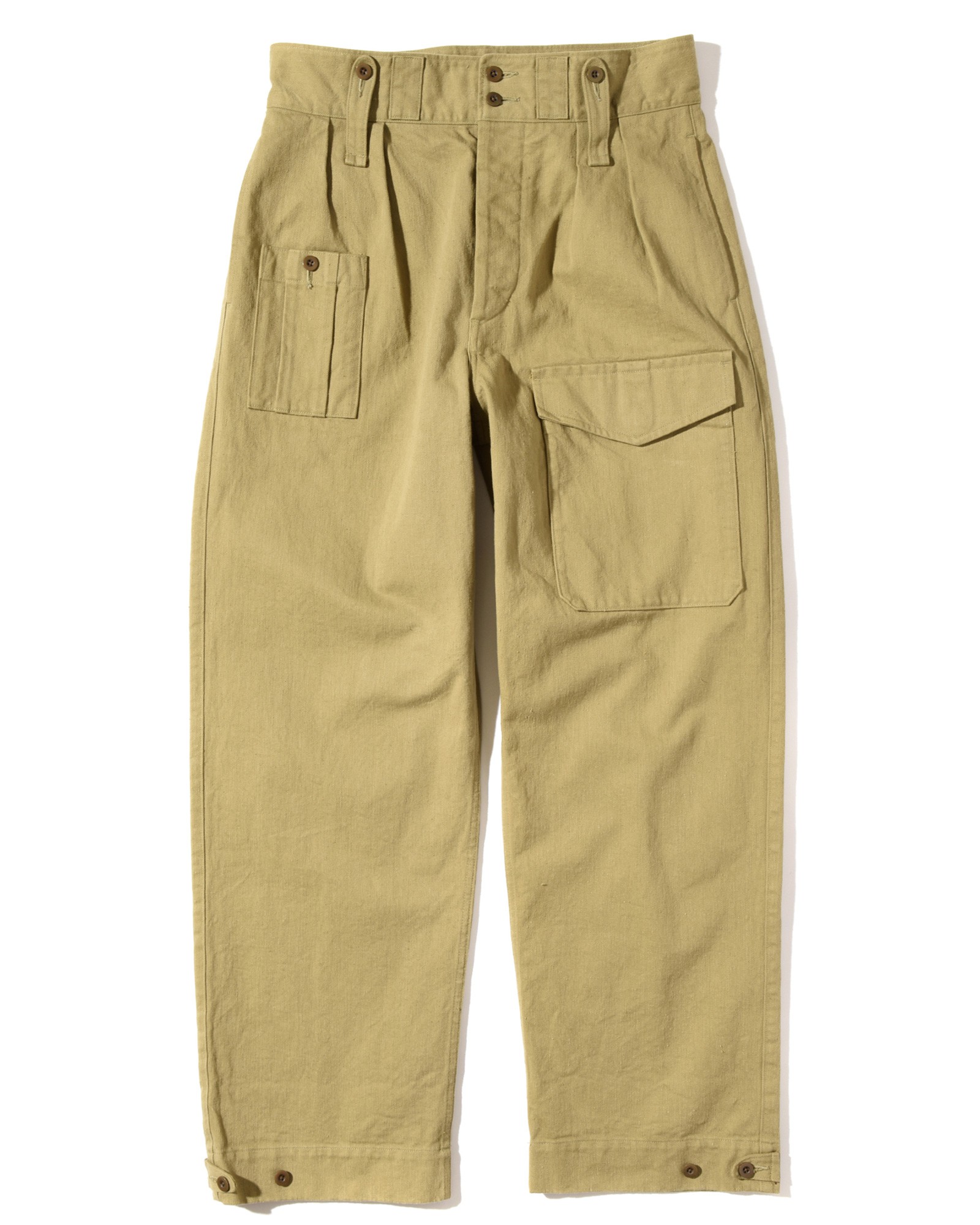 パンツ▲ 3万1900円/ナイジェル・ケーボン(アウターリミッツ)