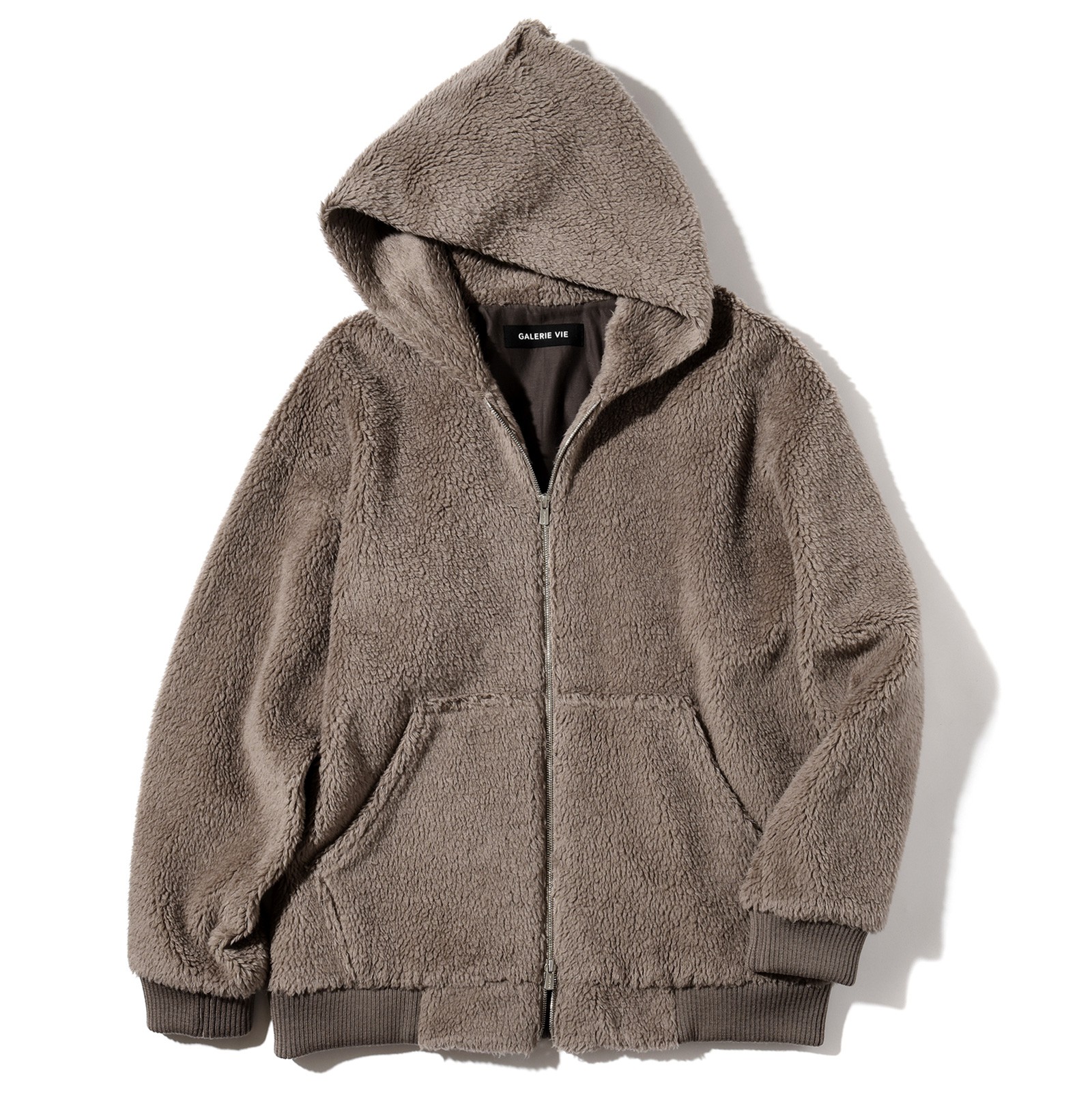 パーカ▲ 7万7000円/ギャルリー・ヴィー(ギャルリー・ヴィー 丸の内店)