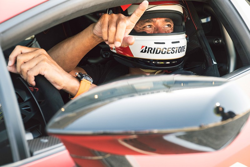 ランボルギーニ ウラカン STO(スーパー・トロフェオ・オモロガータ)