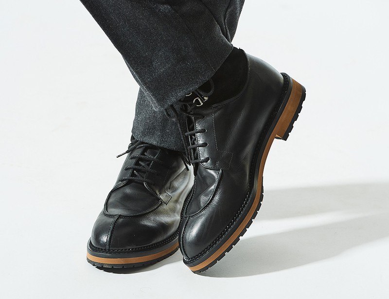 靴11万9900円/トッズ(トッズ・ジャパン)