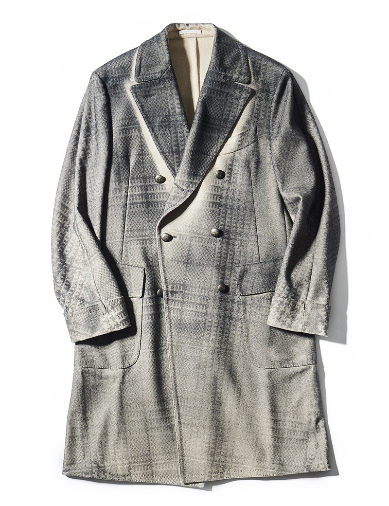 コート28万500円/ガブリエレ パジーニ(トヨダトレーディング プレスルーム)