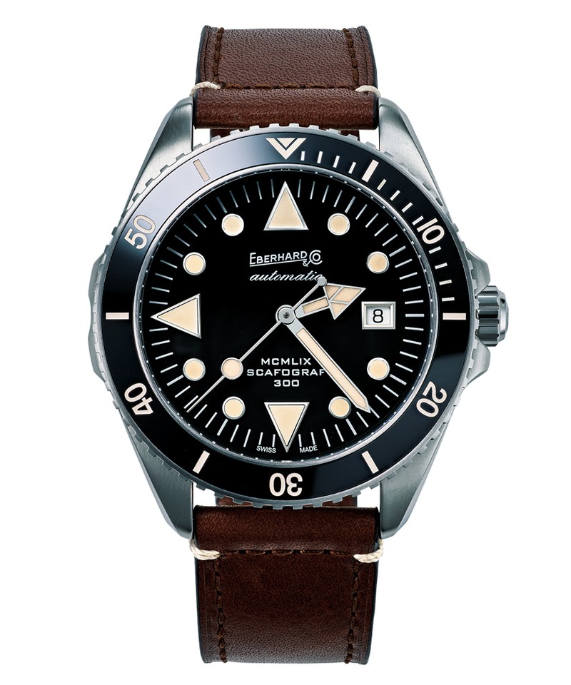 ▲ 「スカフォグラフ300“MCMLIX” エディション(REF:41034V.07)」自動巻き、SSケース(43mm)、撥水レザーストラップ。300m防水。47万800円/エベラール(エベラール・ジャパン)