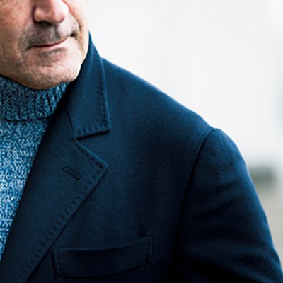 コート159万5000円、ニット27万5000円、パンツ12万1000円/すべてブルネロ クチネリ(ブルネロ クチネリ ジャパン)