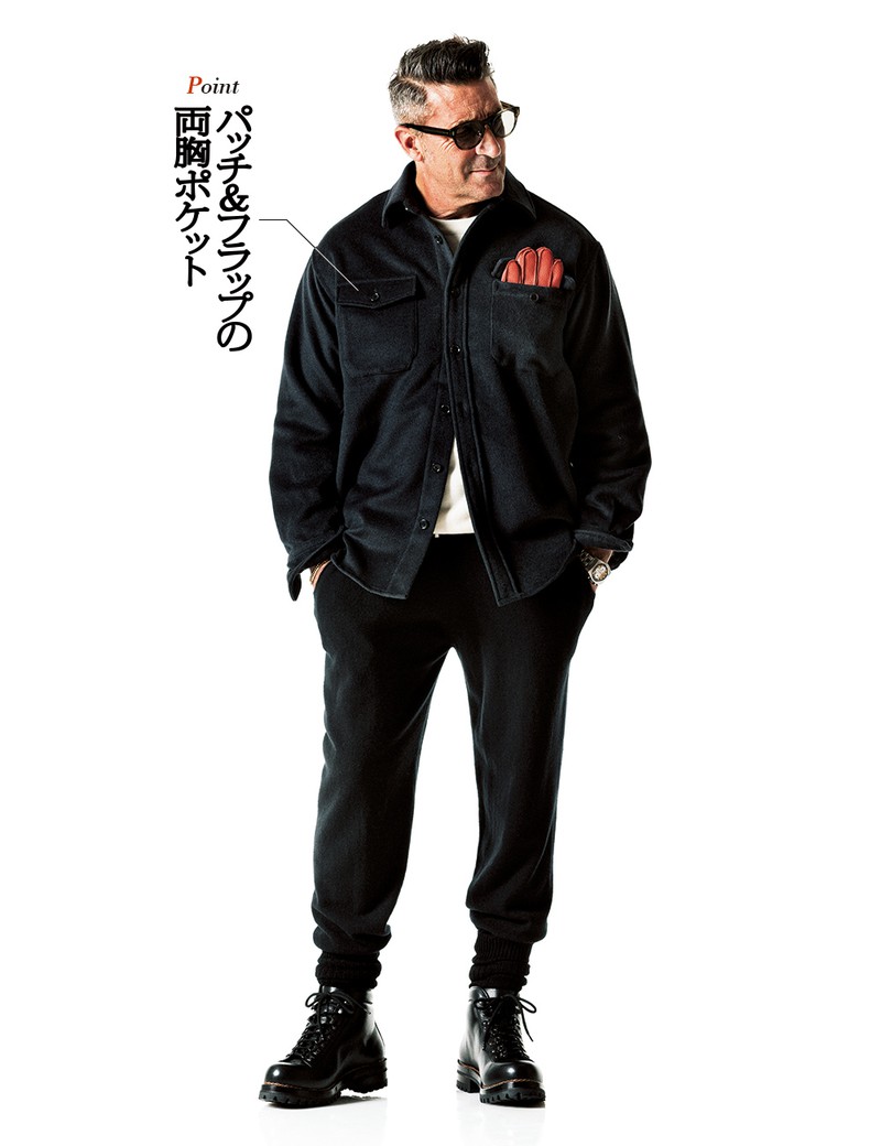 ▲ モノトーンなら不良な雰囲気に タフな一着を都会的かつ不良そに仕上げるなら、モノクロなコーディネートがオススメ。ジャケット7万5900円／モンサオ（グジ 東京店）、ニット7万5900円／ジョンストンズ（ビームス 六本木ヒルズ）、パンツ3万3000円／アルファスタジオ×エストネーション（エストネーション）、ブーツ12万9800円／フラテッリ ジャコメッティ/マルモラーダ（ウィリー）、グローブ1万6500円／ユナイテッドアローズ（ユナイテッドアローズ 六本木ヒルズ店）、サングラス3万1900円／フォーナインズ・フィールサン（フィーナインズ）、時計96万8000円／ゼニス、ソックス4400円／コーギ（トゥモローランド）