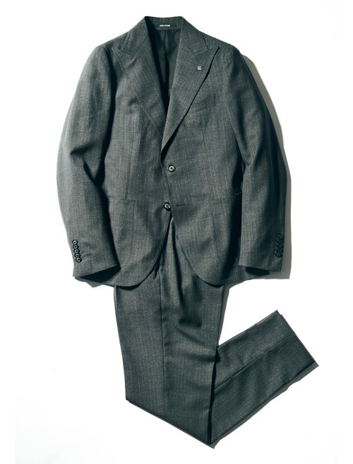 スーツ15万7300円／タリアトーレ（トレメッツォ）