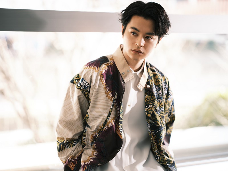 瀬戸康史 LEON
