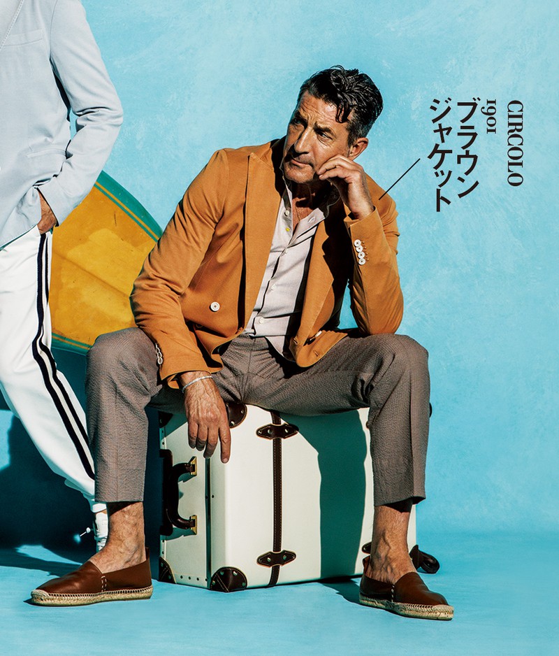 ジャケット6万4900円/チルコロ 1901(トヨダトレーディング プレスルーム)、靴はスタイリスト私物