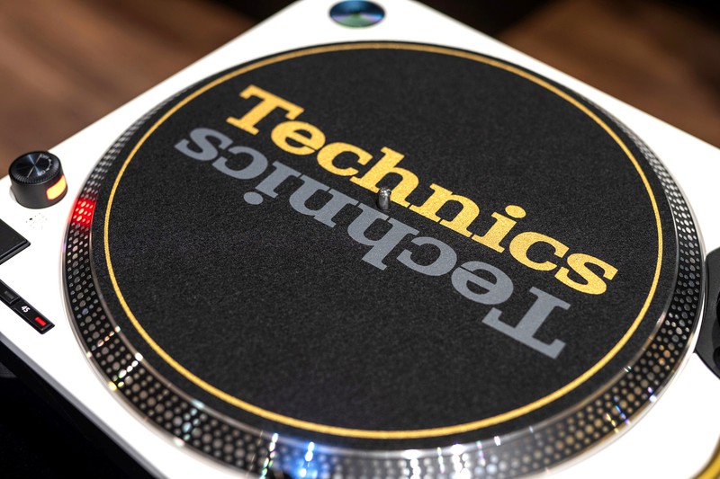 「SL-1200M7L」12万円/テクニクス(パナソニック)