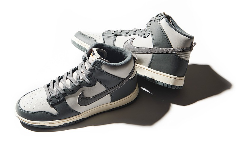 スニーカー1万5400円／ナイキ スポーツウェア（ナイキ カスタマーサービス）