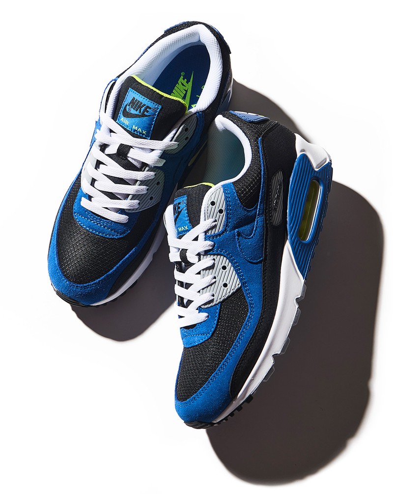 スニーカー1万4300円／ナイキ スポーツウェア（ナイキ カスタマーサービス）