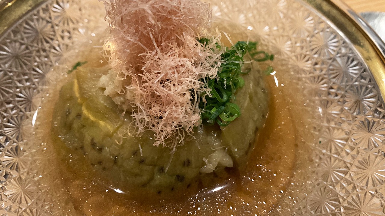 「焼鳥 月や」