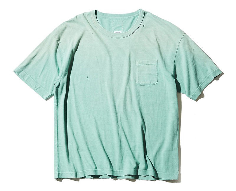 Tシャツ3万7400円/ビズビム