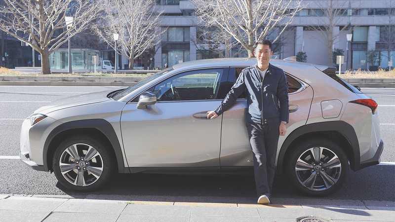 エアレース室屋義秀選手、レクサス、『LEXUS UX 300e』