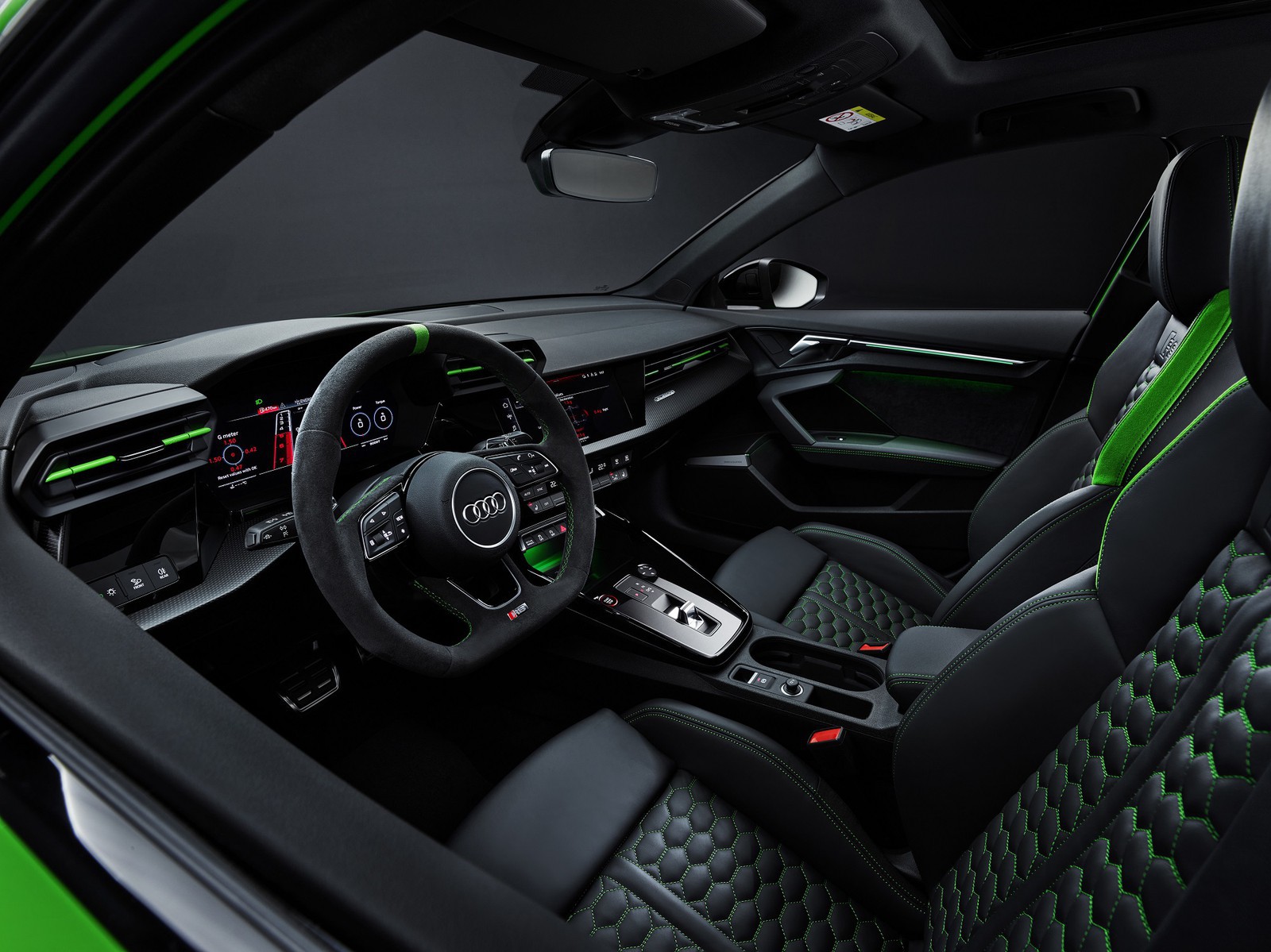 Audi RS 3 LEON.JP