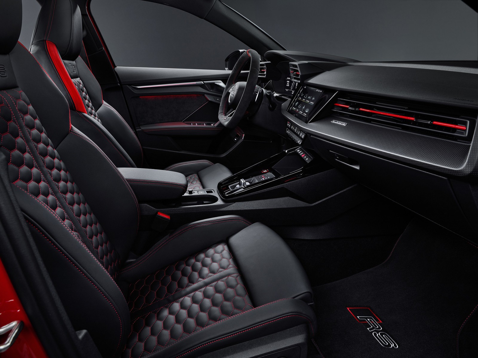 Audi RS 3 LEON.JP