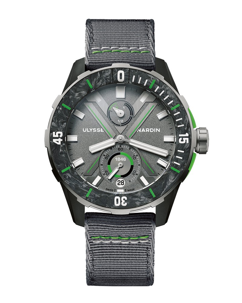 ▲ 「オーシャンレース ダイバー」自動巻き、ナイロ®×カーボニウム®ケース(44㎜)、100%漁網リサイクルのテキスタイルストラップ。300m防水。137万5000円/ユリス・ナルダン(ソーウインド ジャパン)