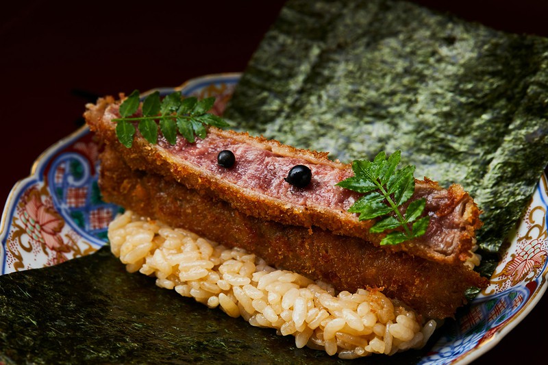 「うし富味」