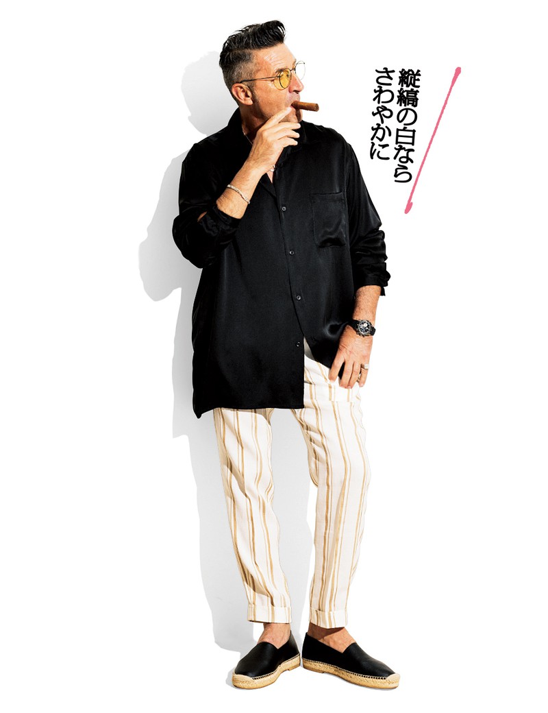 シャツ4万2900円/モンサオ(エイチジェイエム)