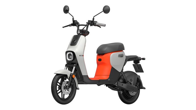 バイクなのに“アレ”がない!? セグウェイ「B110S」に乗ってみた