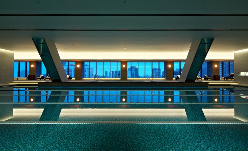 The Okura Tokyo プール LEON.JP