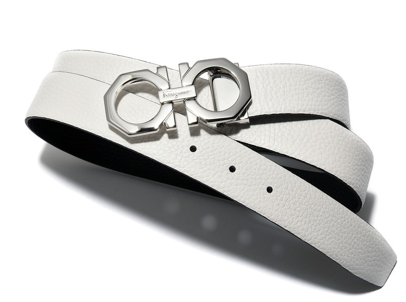 ▲ ベルト7万1500円/サルヴァトーレ フェラガモ(フェラガモ・ジャパン)