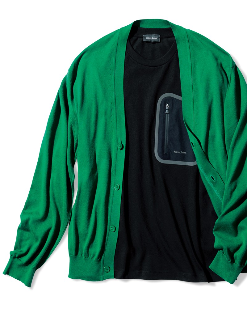 ▲ Tシャツ2万4200円/ヘルノ(ヘルノ・ジャパン)、カーディガン3万9600円/ジョン スメドレー(リーミルズ エージェンシー)