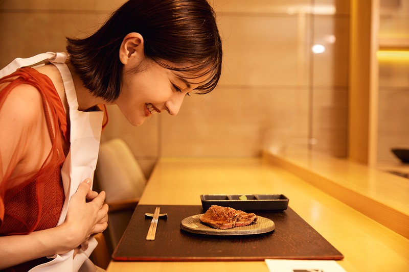 松本若菜「焼肉 強小亭 銀座」