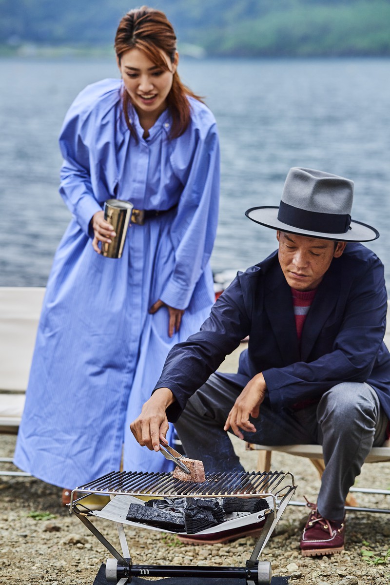 ステーキを焼く駿河さん