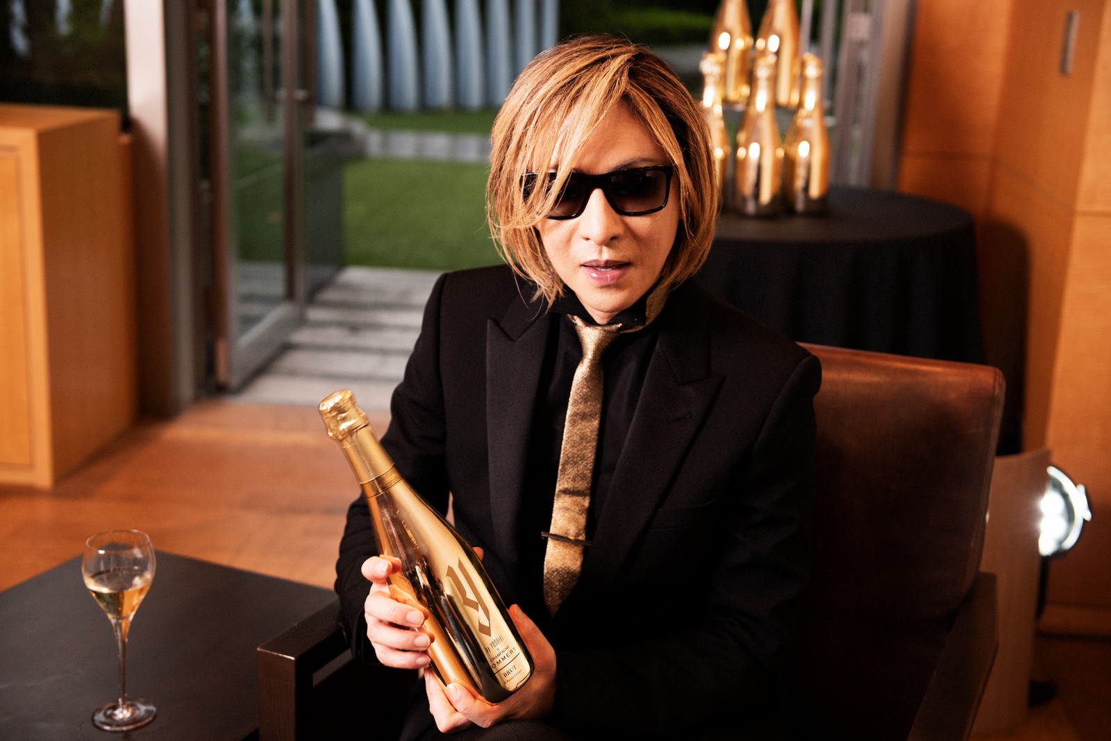 YOSHIKI シャンパン-