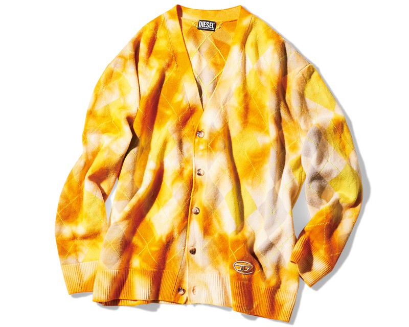 カーディガン 6万3800円/ディーゼル(ディーゼル ジャパン)