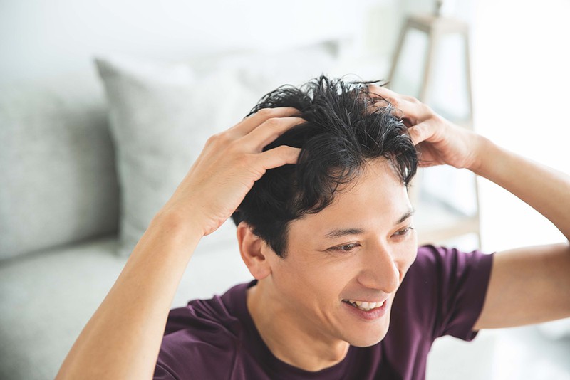 薄毛ボリュームアップのための「髪と頭皮の毎日ケア」