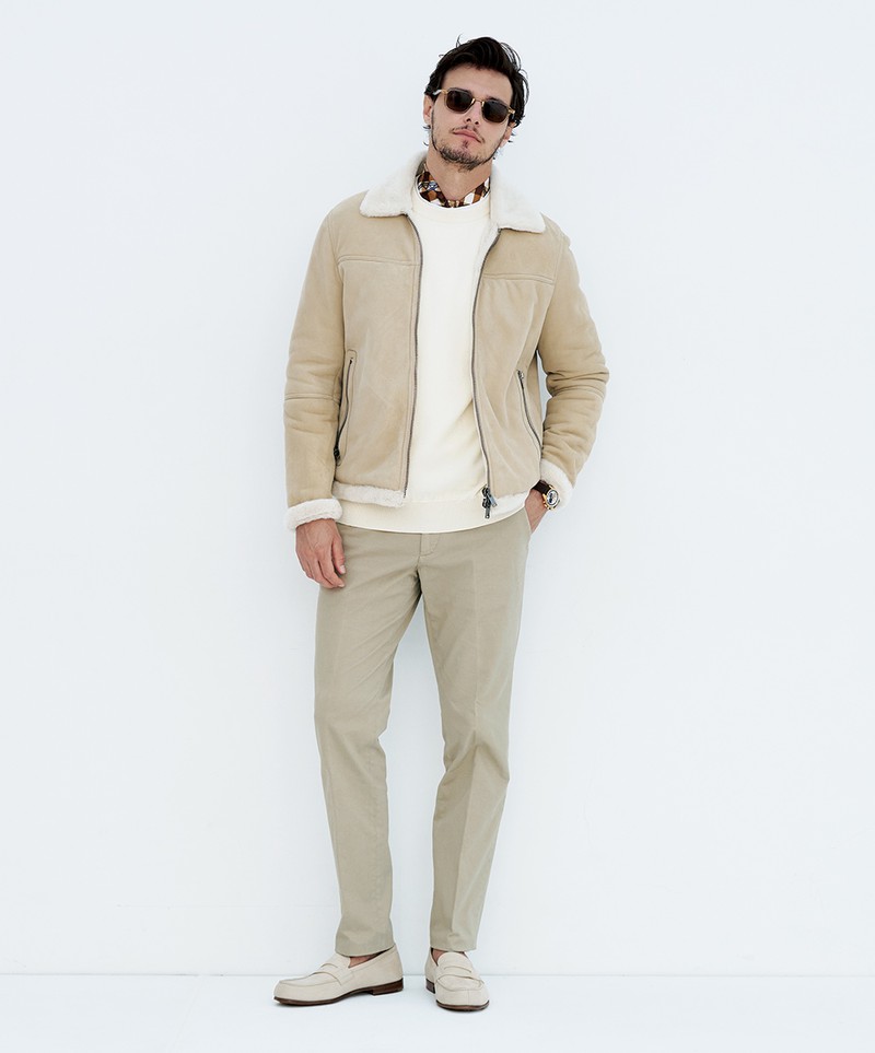 パンツ3万800円/パオローニ(ARIMOTO)